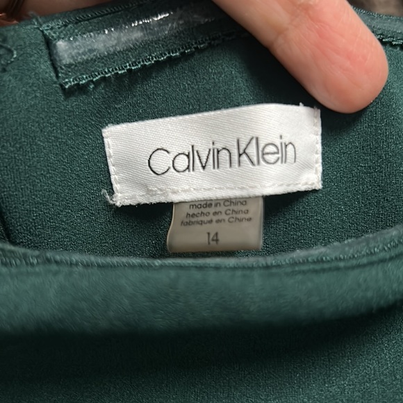 Calvin Klein - Picture 4 of 4